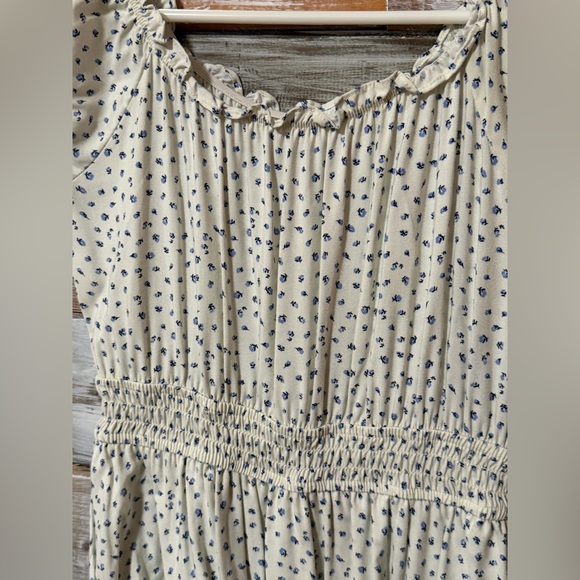 Floral Print Smocked Dress with skort - Picture 3 of 6